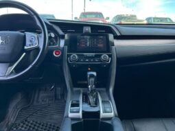 
										2017 Honda Civic Touring full									