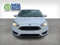 
										2016 Ford Focus SE full									