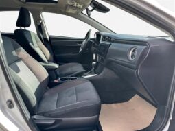 
										2018 Toyota Corolla LE full									