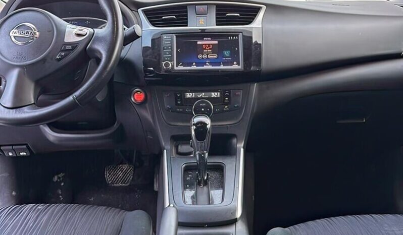 
								2019 Nissan Sentra SV full									