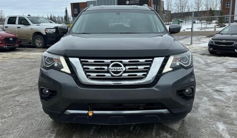 
								2017 Nissan Pathfinder SV full									