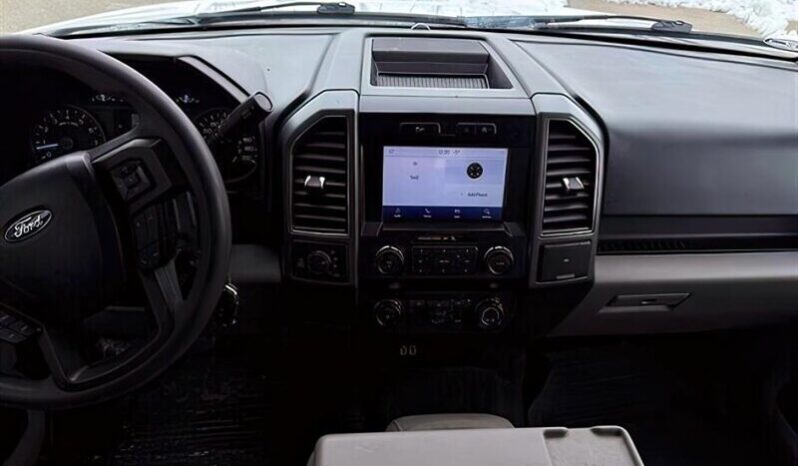 
								2020 Ford F-150 XLT full									
