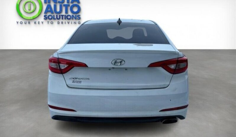 
								2016 Hyundai Sonata GL full									