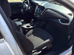 
										2022 Chevrolet Malibu LT full									