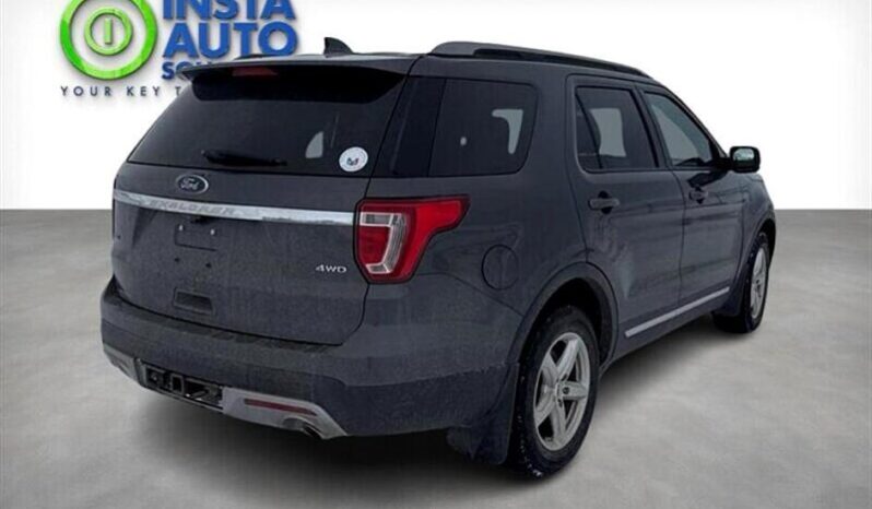 
								2017 Ford Explorer XLT AWD full									