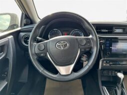 
										2018 Toyota Corolla LE full									