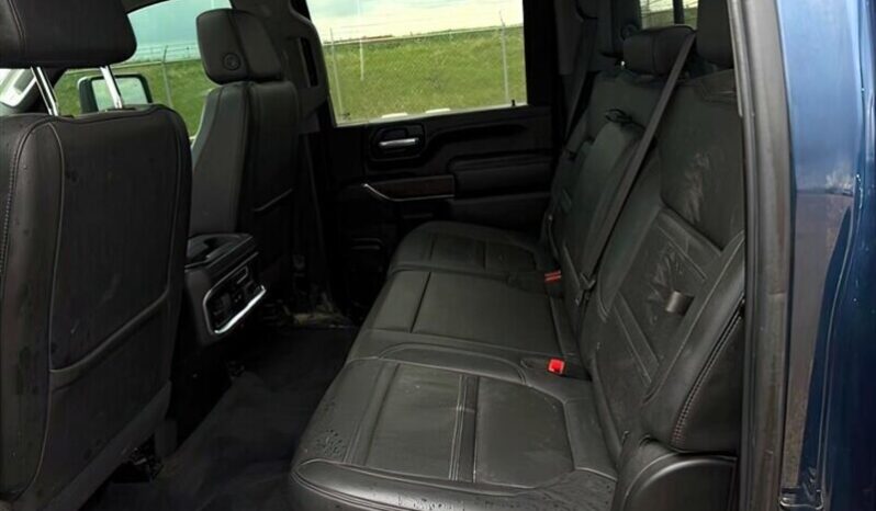 
								2020 GMC Sierra 2500 Denali Diesel full									