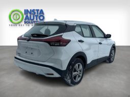 
										2022 Nissan Kicks S full									