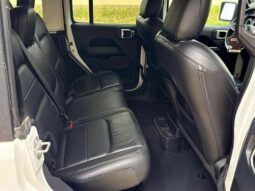
										2018 Jeep Wrangler Unlimited Sahara full									