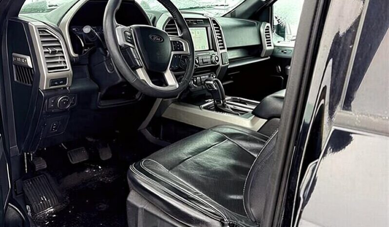 
								2016 Ford F-150 Lariat full									