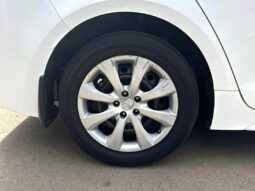 
										2020 Toyota Corolla LE full									