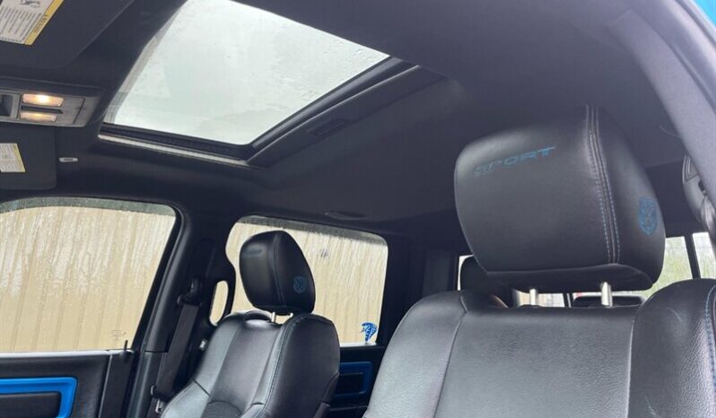 
								2018 RAM 1500 Sport full									
