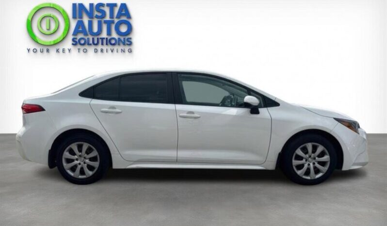 
								2020 Toyota Corolla LE full									