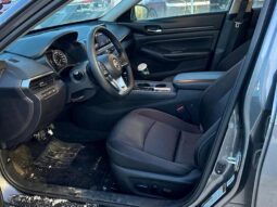
										2022 Nissan Altima 2.5 SE full									