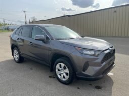 
										2024 Toyota RAV4 LE full									