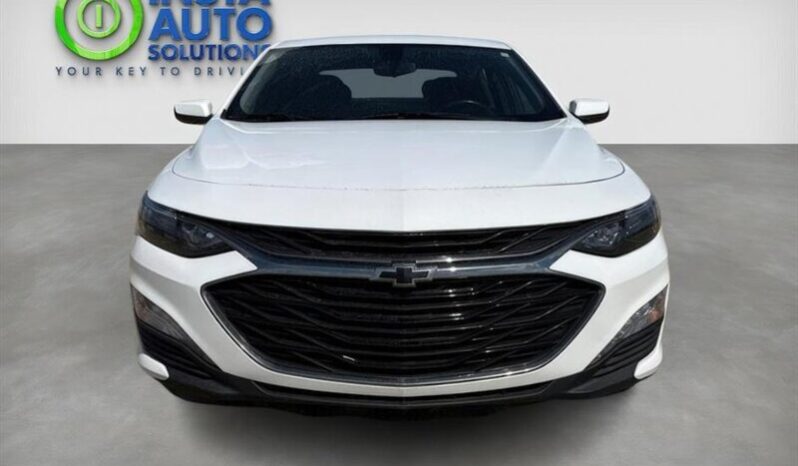 
								2022 Chevrolet Malibu LT full									