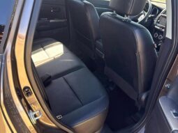
										2019 Mitsubishi RVR SE LTD full									