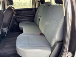 
										2017 RAM 1500 ST full									