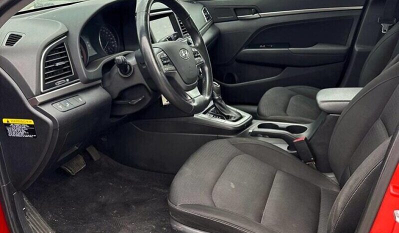 
								2017 Hyundai Elantra GL full									