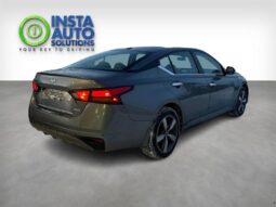 
										2022 Nissan Altima 2.5 SE full									