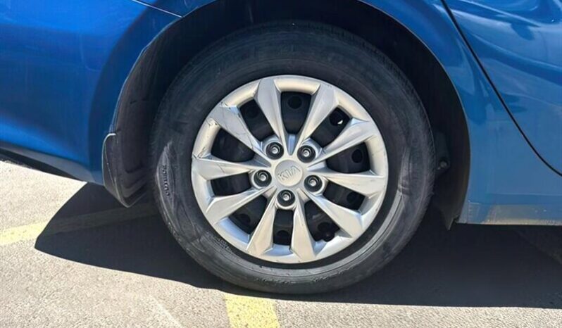 
								2021 Kia Forte LX full									