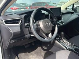 
										2020 Toyota Corolla LE full									