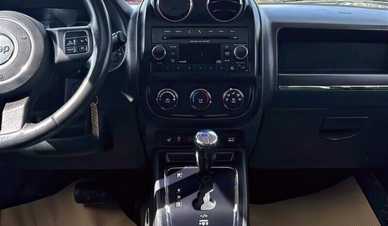 
								2016 Jeep Patriot High Altitude full									