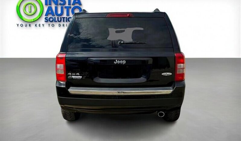 
								2016 Jeep Patriot High Altitude full									