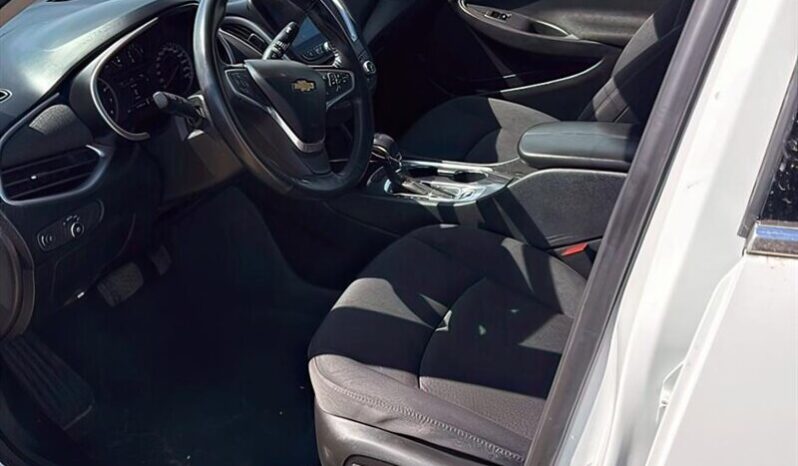 
								2022 Chevrolet Malibu LT full									