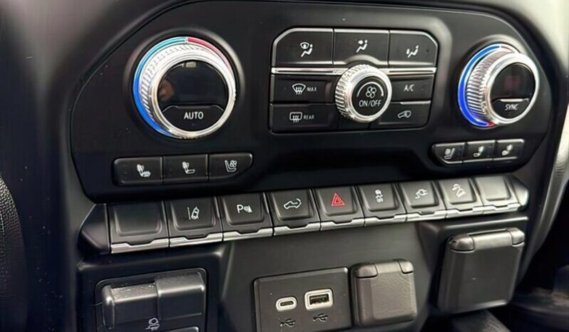 
								2023 GMC Sierra 2500 AT4 full									