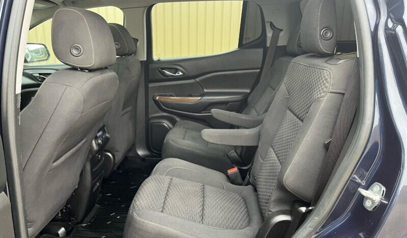 
								2017 GMC Acadia SLE-2 full									