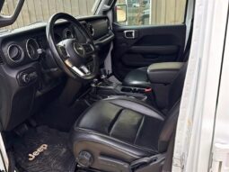 
										2018 Jeep Wrangler Unlimited Sahara full									
