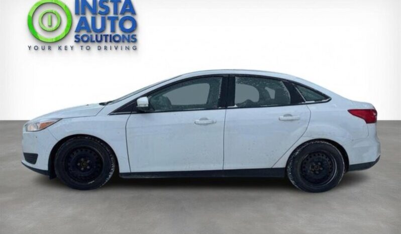 
								2016 Ford Focus SE full									