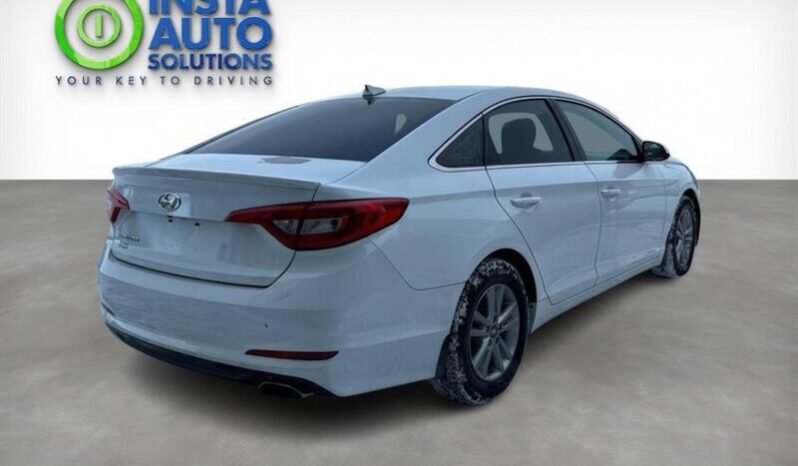 
								2016 Hyundai Sonata GL full									
