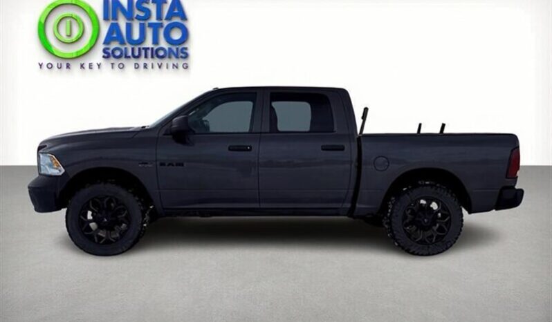 
								2017 RAM 1500 ST full									