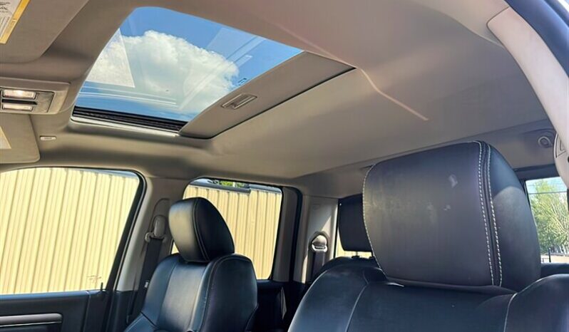 
								2018 RAM 1500 Sport Night Edition full									