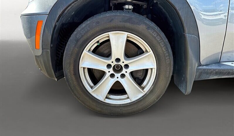 
								2011 BMW X5 xDrive50i full									
