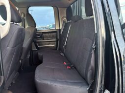 
										2019 RAM 1500 Express full									