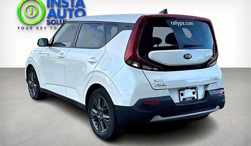 
								2020 Kia Soul EX full									