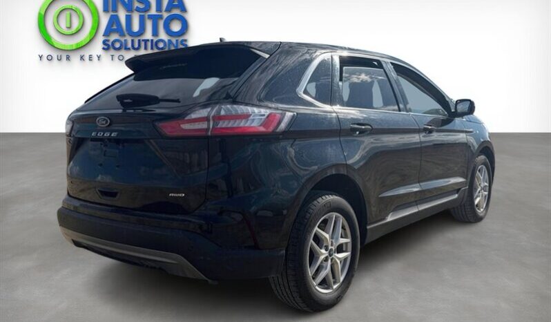 
								2022 Ford Edge SEL full									