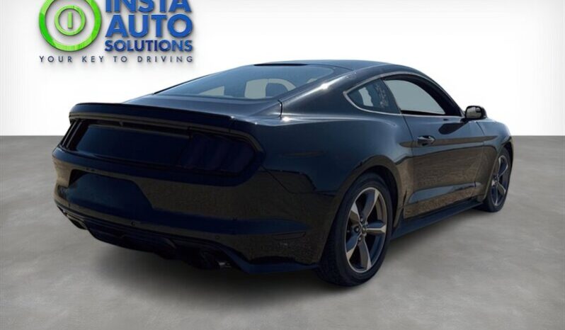 
								2016 Ford Mustang V6 Fastback full									