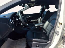 
										2019 Mercedes-Benz GLA-Class GLA 250 4MATIC full									