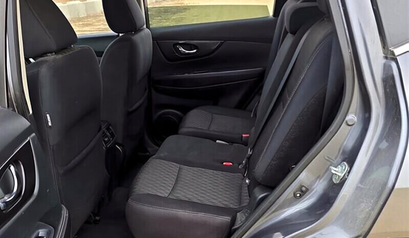 
								2018 Nissan Rogue SV full									