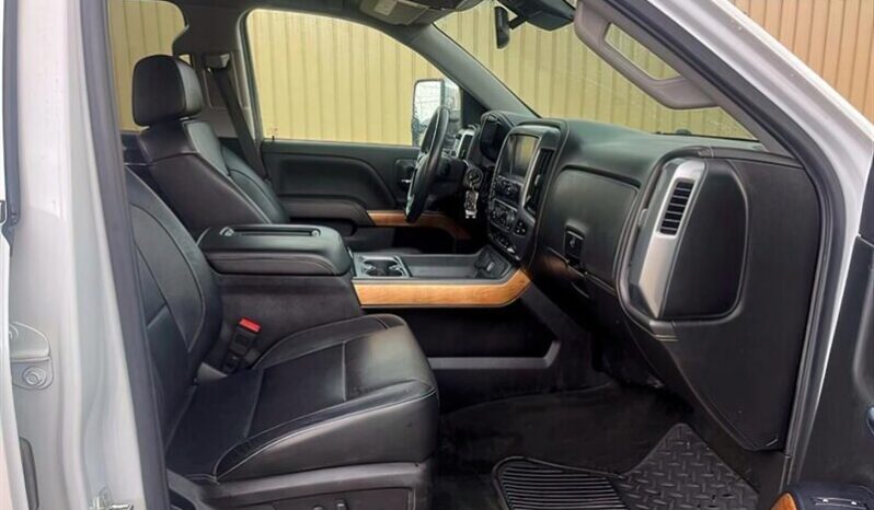 
								2017 Chevrolet Silverado 1500 LTZ full									