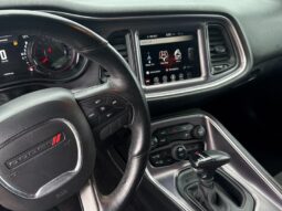 
										2017 Dodge Challenger SXT Plus full									