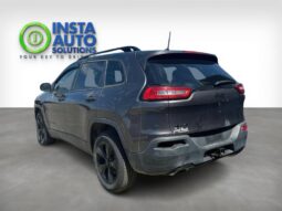 
										2016 Jeep Cherokee Sport Altitude full									