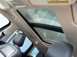 
										2019 Ford Escape SEL full									