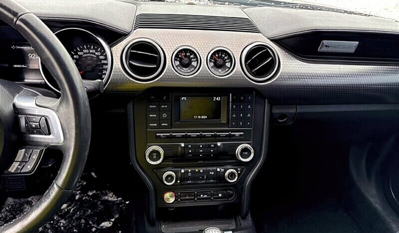 
								2018 Ford Mustang EcoBoost full									