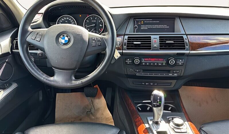 
								2011 BMW X5 xDrive50i full									