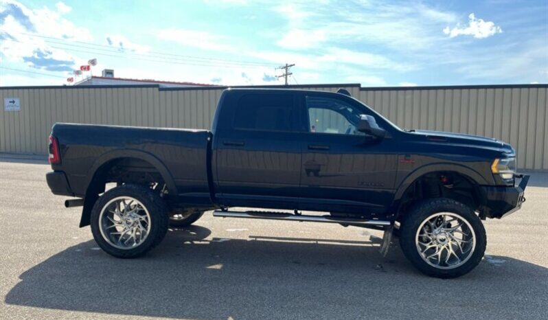 
								2019 RAM 2500 Laramie Sport Lifted Diesel full									